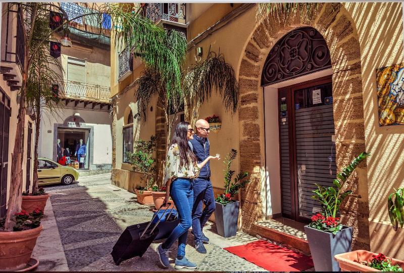 Garibaldi Relais Bed & Breakfast Sciacca Bagian luar foto