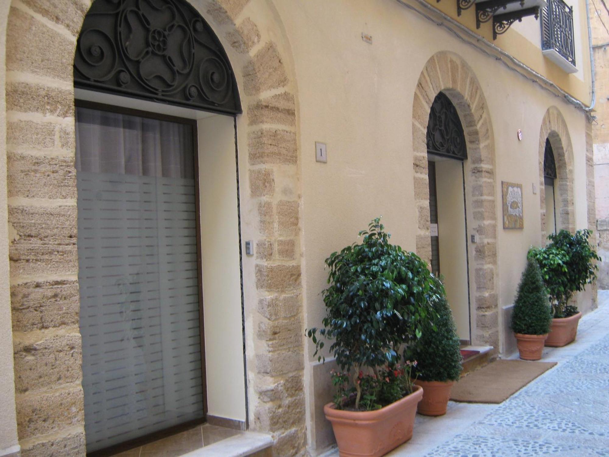 Garibaldi Relais Bed & Breakfast Sciacca Bagian luar foto