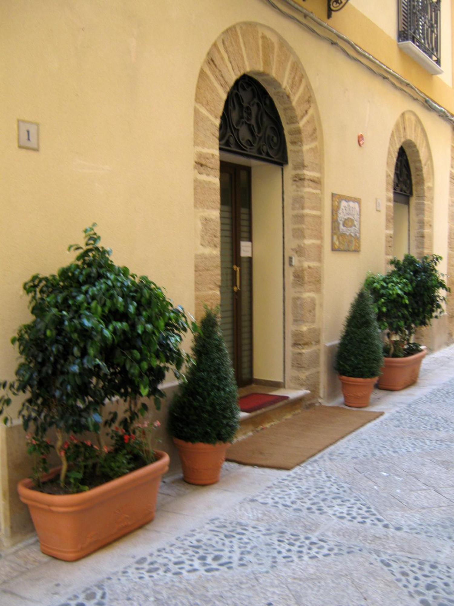 Garibaldi Relais Bed & Breakfast Sciacca Bagian luar foto