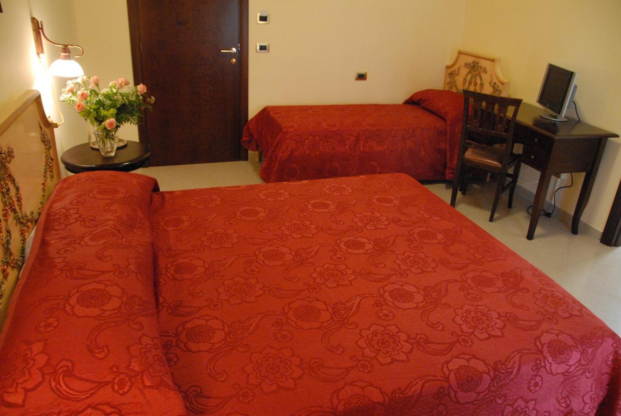 Garibaldi Relais Bed & Breakfast Sciacca Ruang foto