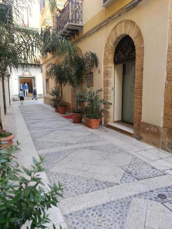 Garibaldi Relais Bed & Breakfast Sciacca Bagian luar foto